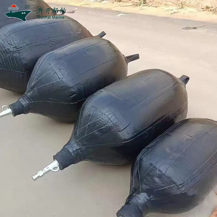 Una mirada al interior del proceso de producción de defensas de caucho en SunKai Wharf: garantía de seguridad en la construcción a través de múltiples pasos