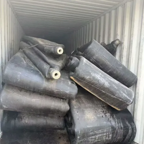 ¡Zarpando hacia los mercados globales, viajando con calidad! SunKai Marine carga por lotes airbags marinos para entrega en el extranjero