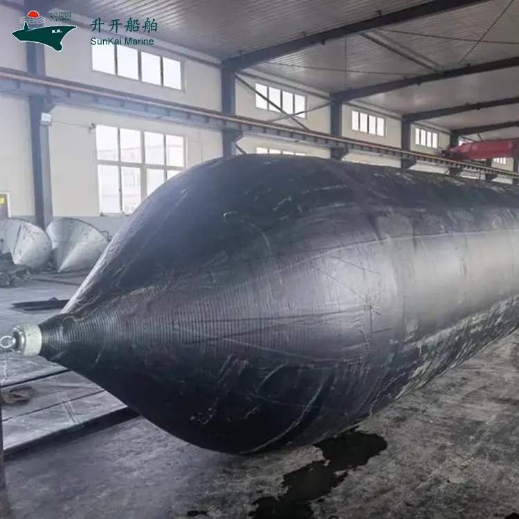 Airbag inflable para atraque de barcos